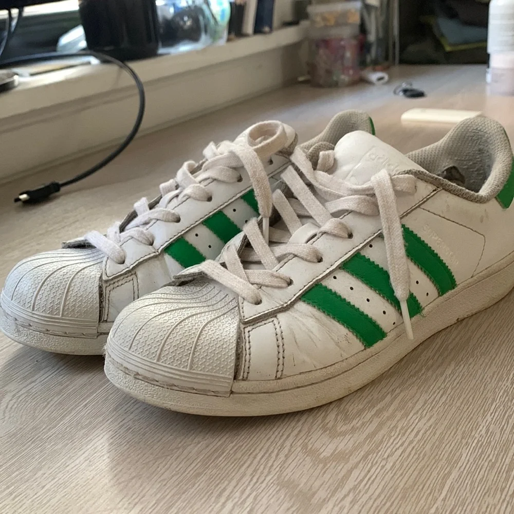 adidas gazelle silver green womens Adidas Originals Japan (Mineral Green/Crystal Sand/White) Women's Shoe –  Kick Theory